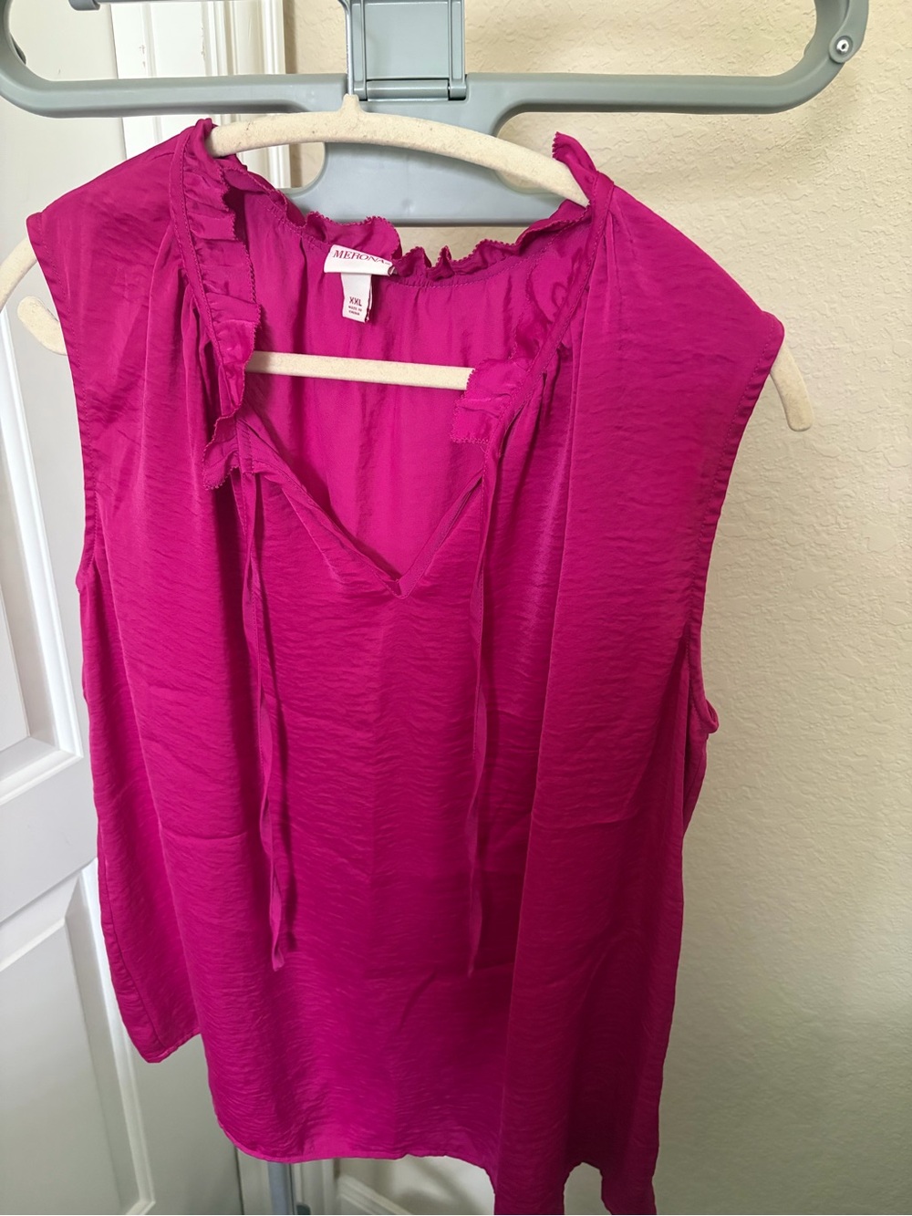Merona Magenta Sleeveless Tie-Neck Camisole
